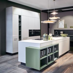 kueche perfect brillant crema magnolie b