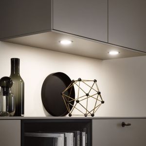 av 2040 feineiche schwarz beleuchtung.1